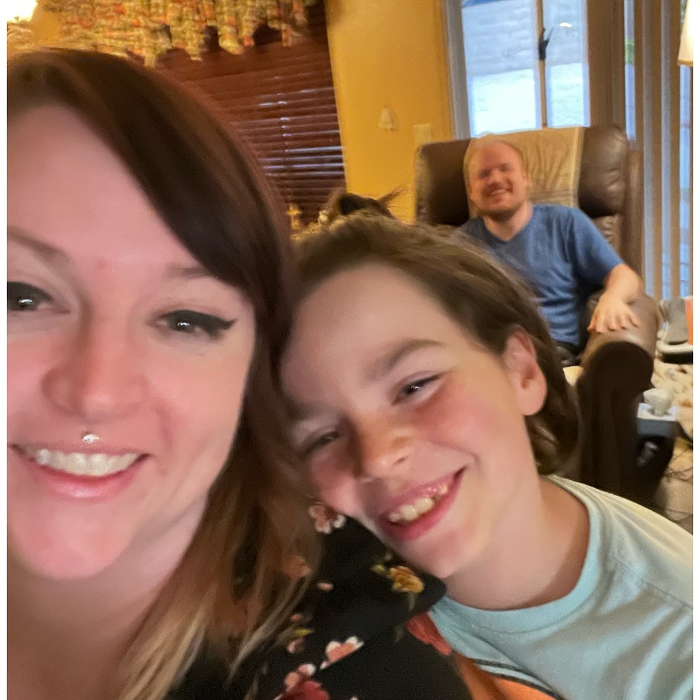𝑯𝒊! 𝑰𝒎 𝑫𝒆𝒏𝒊𝒔𝒆. 𝑰'𝒎 𝒉𝒂𝒑𝒑𝒚 𝒕𝒐 𝒎𝒆𝒆𝒕 𝒚𝒐𝒖! I’m a Florida-Bama🐊girl in gorgeous AZ.🏜️ - Picture 14 of 16